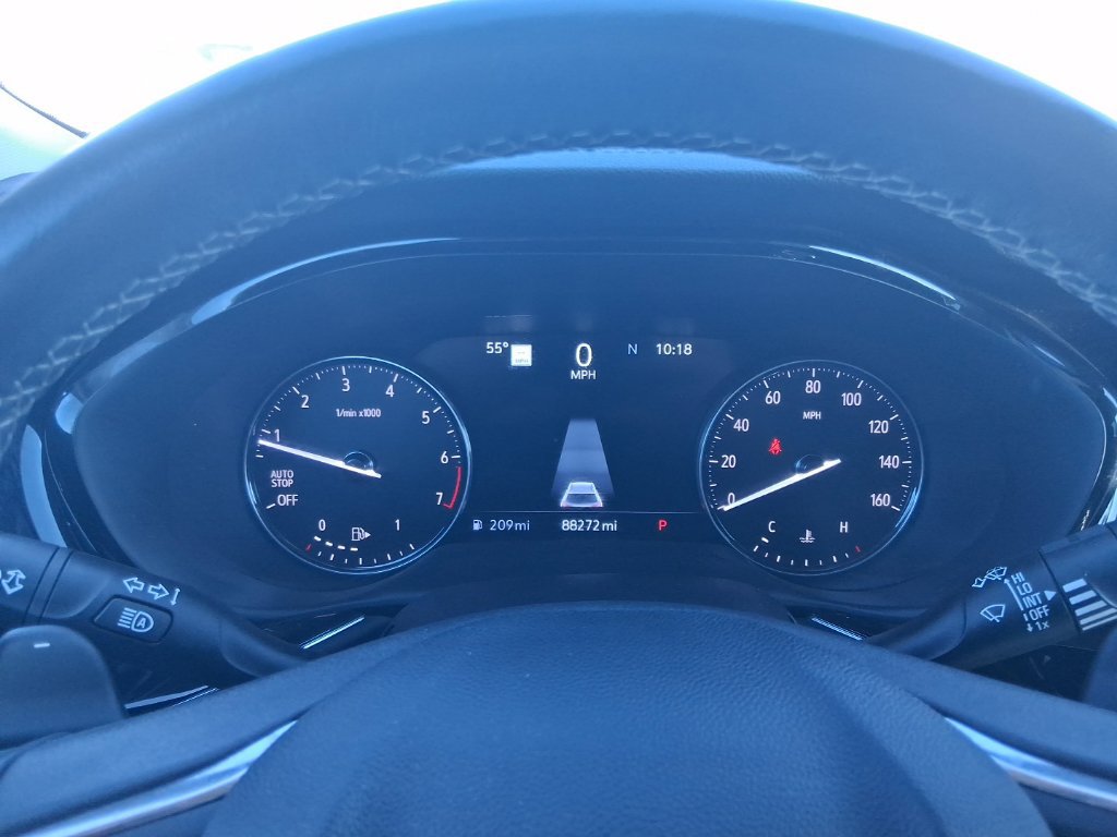Used 2022 Buick Envision Avenir w/ Safety Package FWD image 32