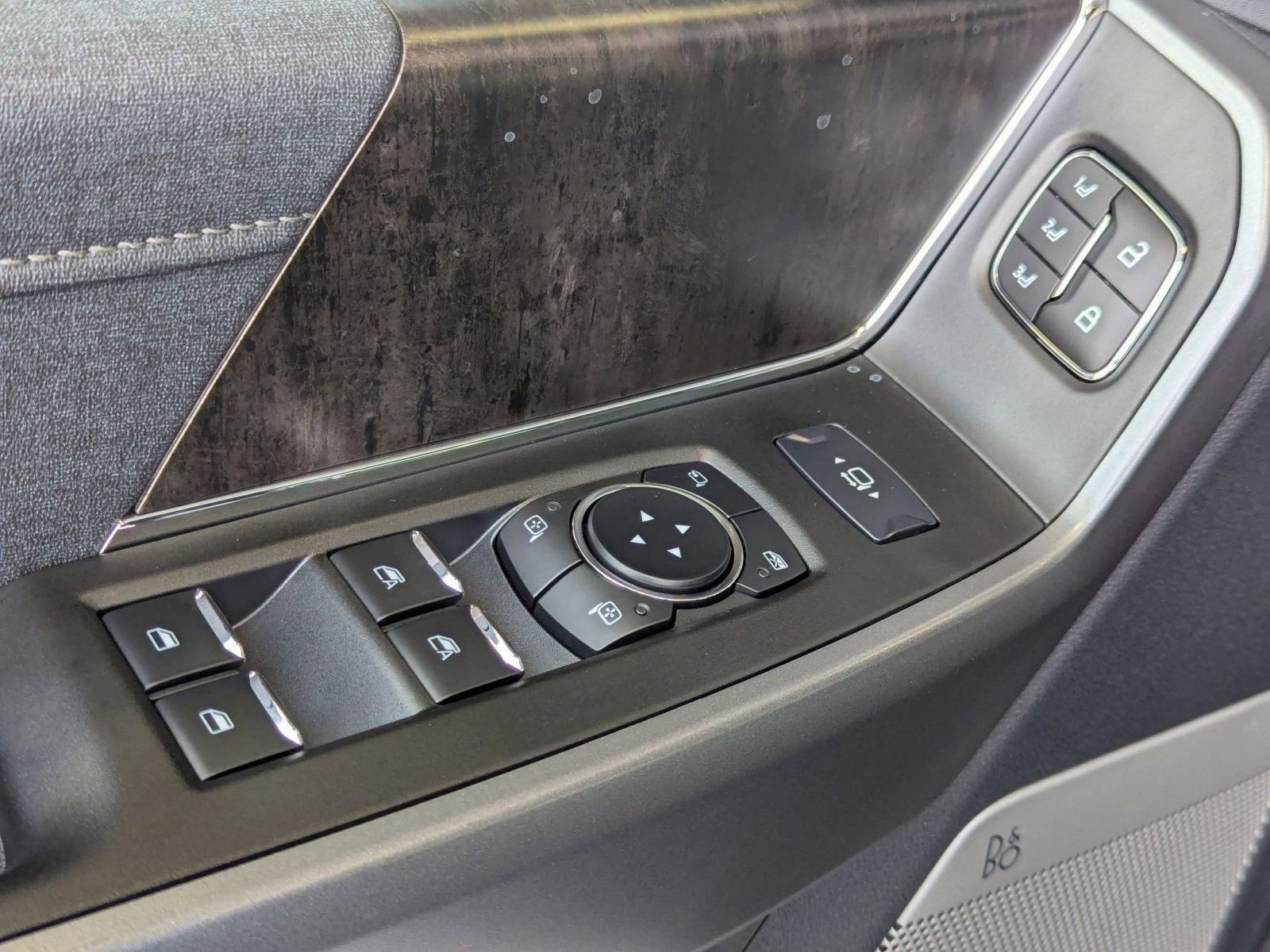 New 2026 Ford F350 Lariat image 13