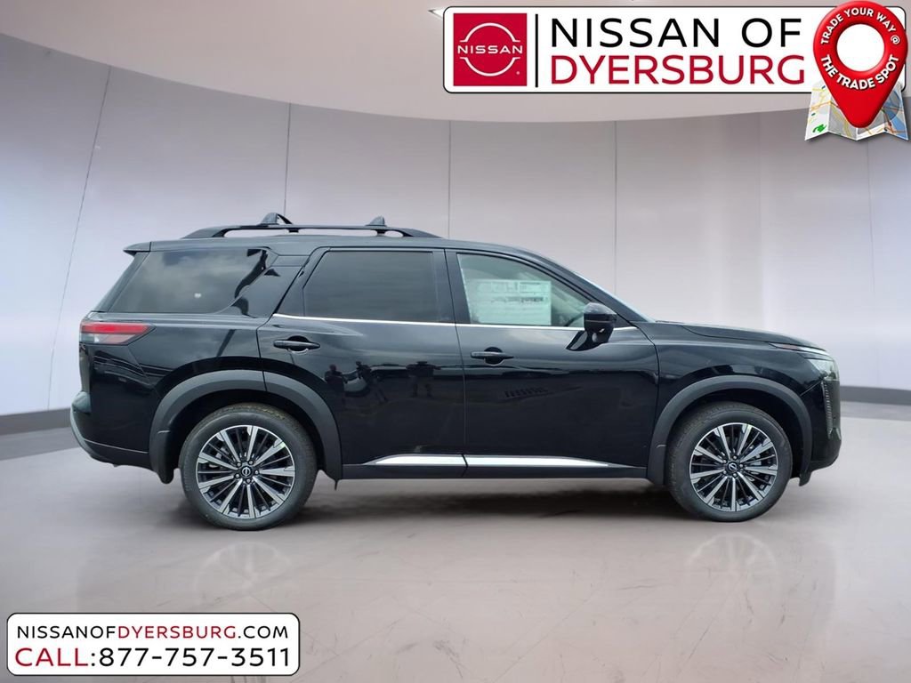 New 2026 Nissan Pathfinder Platinum w/ Cargo Package FWD image 2