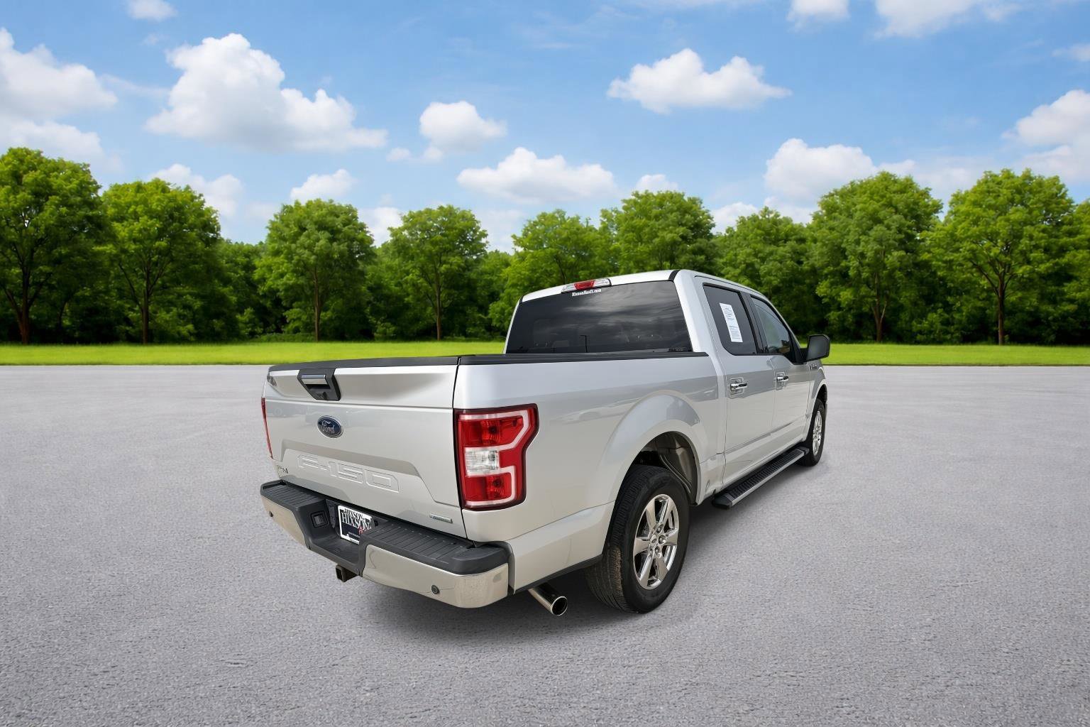 Used 2018 Ford F150 XLT w/ Equipment Group 302A Luxury image 7
