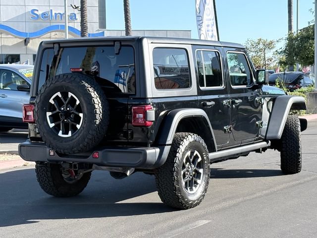Used 2025 Jeep Wrangler Unlimited Rubicon 4xe w/ Convenience Group AWD/4WD image 5