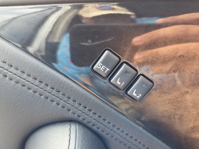 Used 2014 INFINITI QX80 2WD w/ Deluxe Touring Package image 35