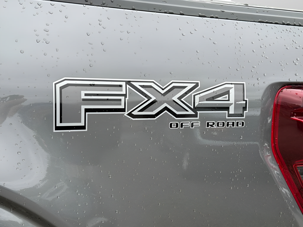 Used 2025 Ford F150 Platinum w/ FX4 Off-Road Package AWD/4WD image 24