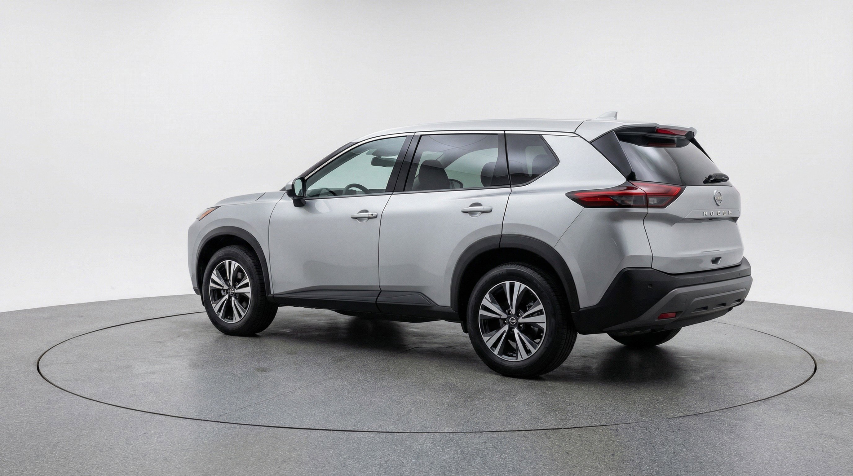 Used 2025 Nissan Rogue SV FWD image 6