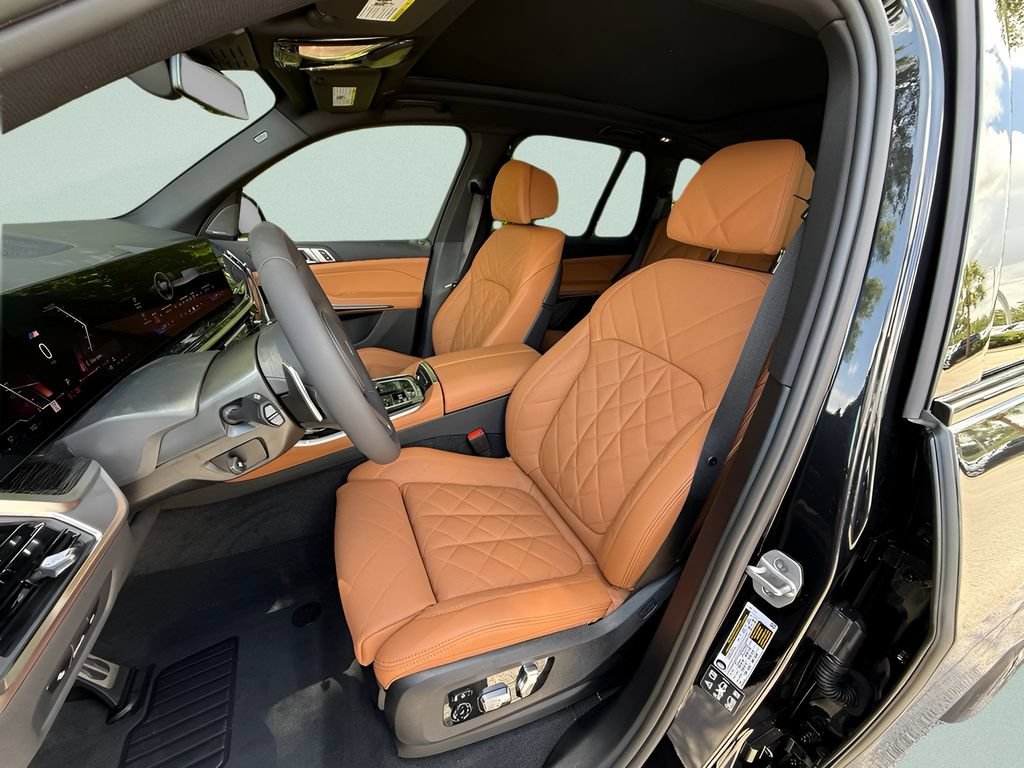 New 2026 BMW X5 xDrive40i w/ M Sport Package AWD/4WD image 10