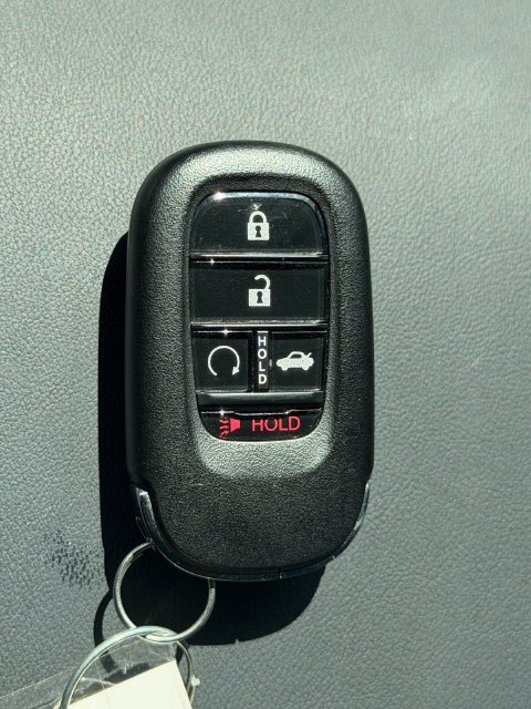 Used 2025 Honda Accord SE image 28