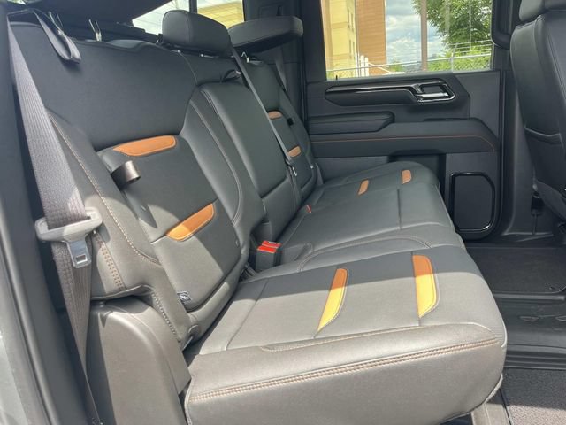 Used 2024 GMC Sierra 2500 AT4 w/ Technology Package AWD/4WD image 26