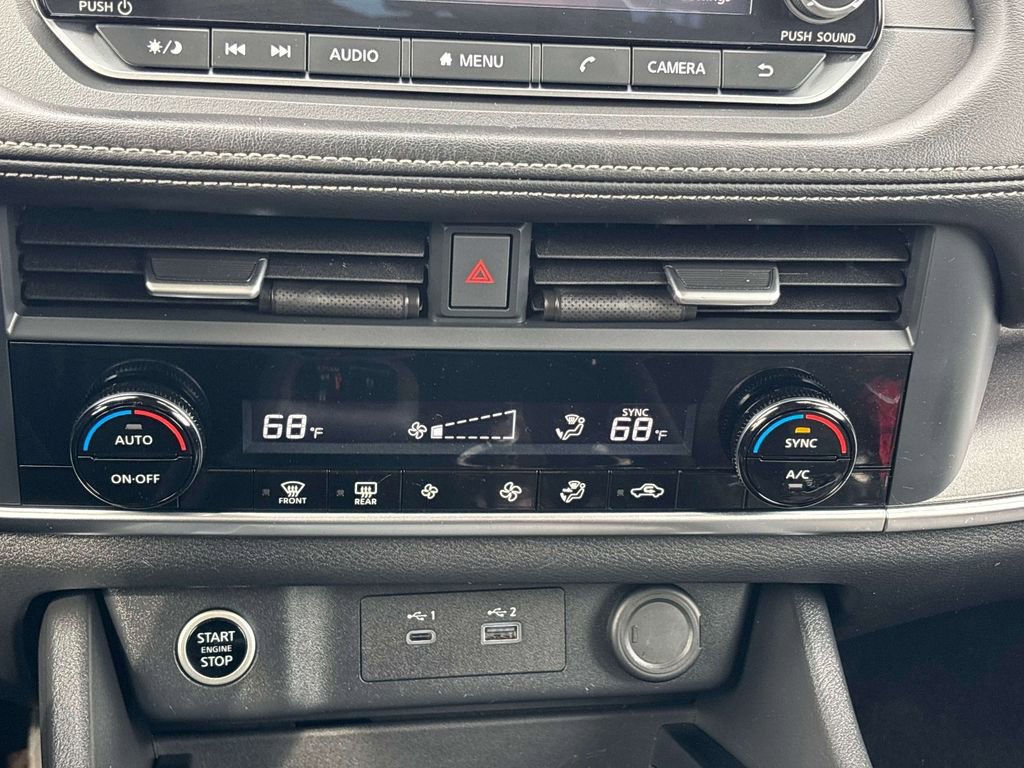 Used 2023 Nissan Rogue SV image 21