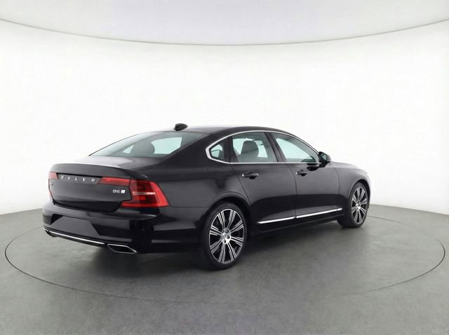 Certified 2023 Volvo S90 B6 Plus w/ Protection Package Premier image 46