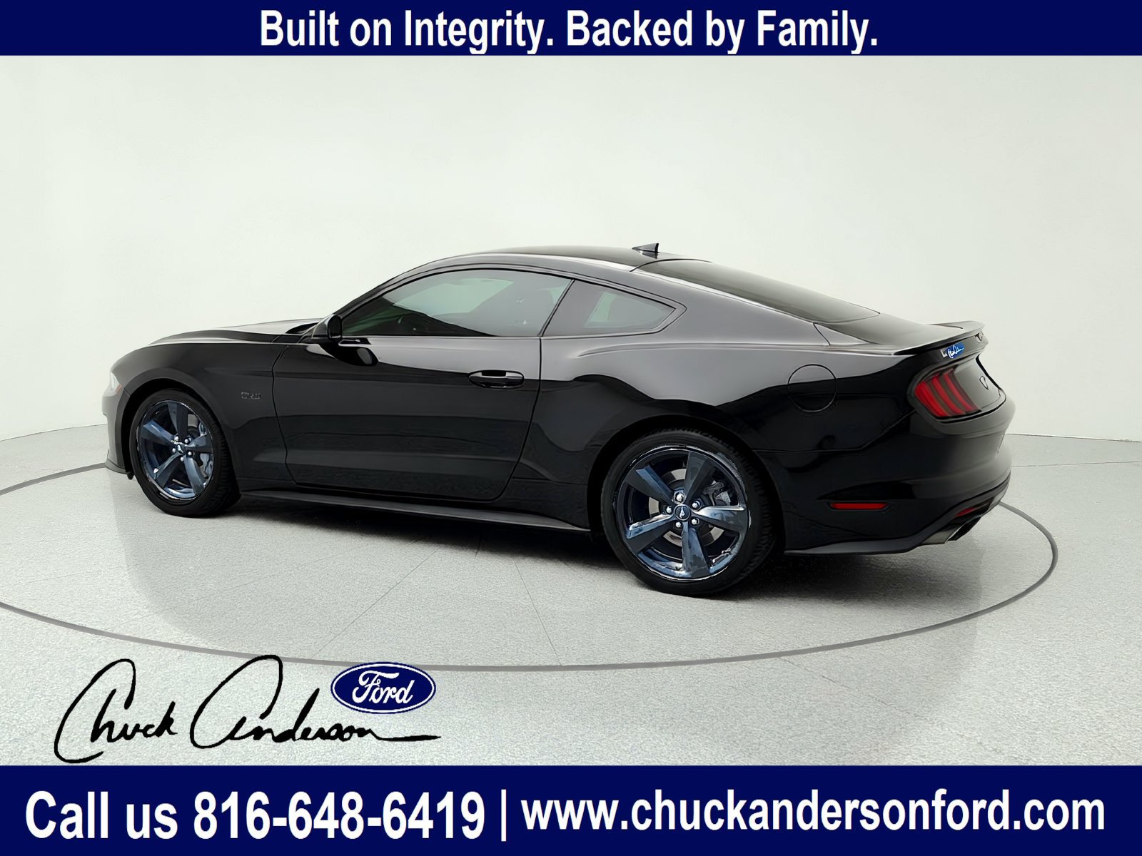 Used 2021 Ford Mustang GT Premium w/ Black Accent Package RWD image 5