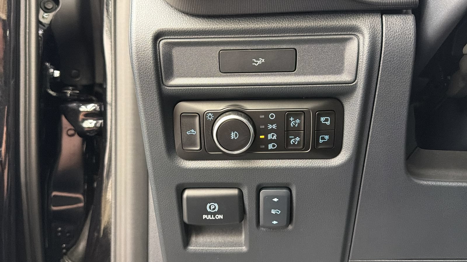 Used 2026 Ford F150 Lariat AWD/4WD image 29