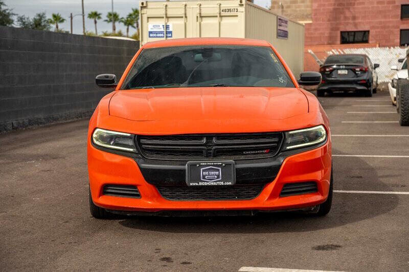 Used 2017 Dodge Charger SE w/ Blacktop Package RWD image 8