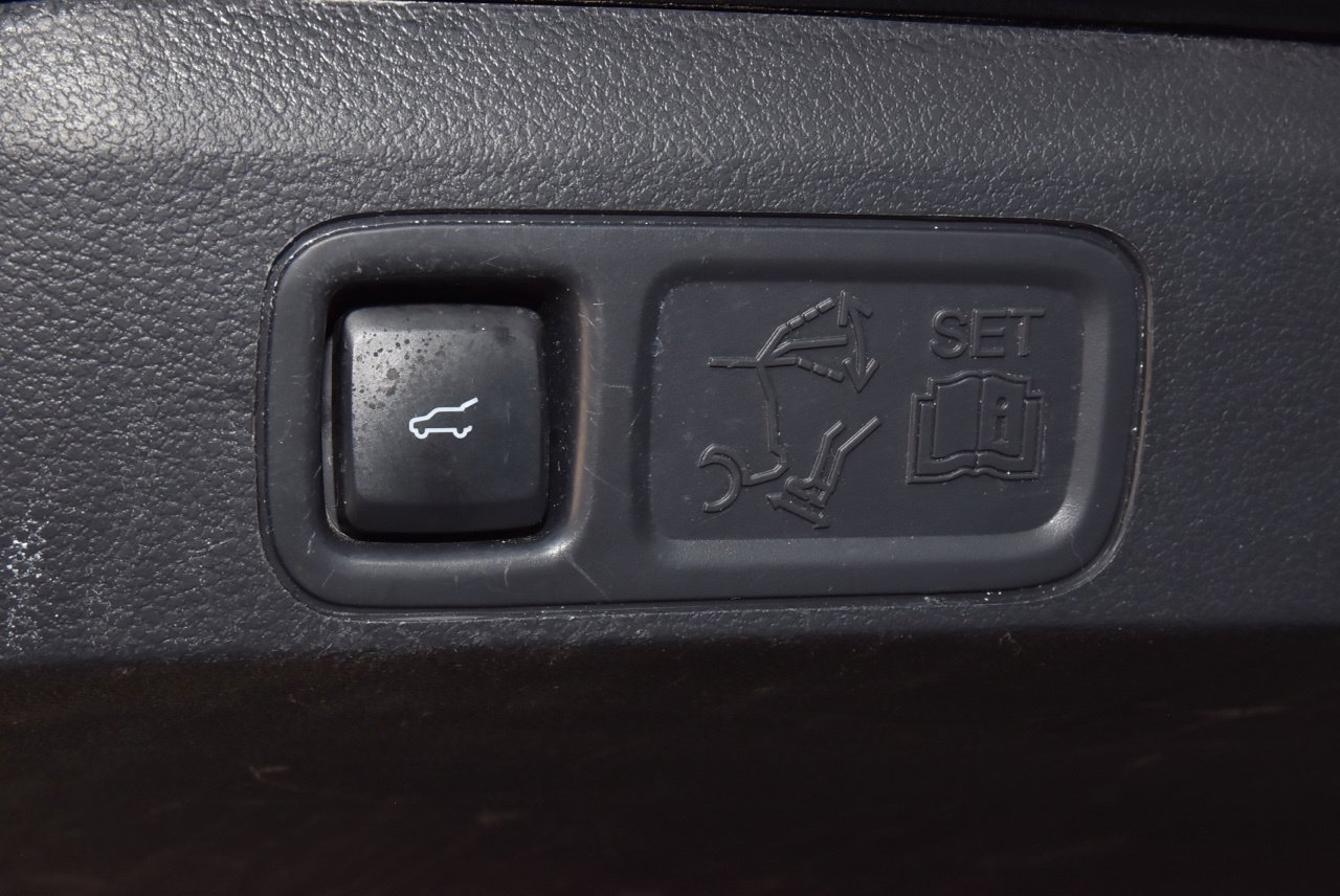 Used 2022 Ford Expedition Limited RWD image 40