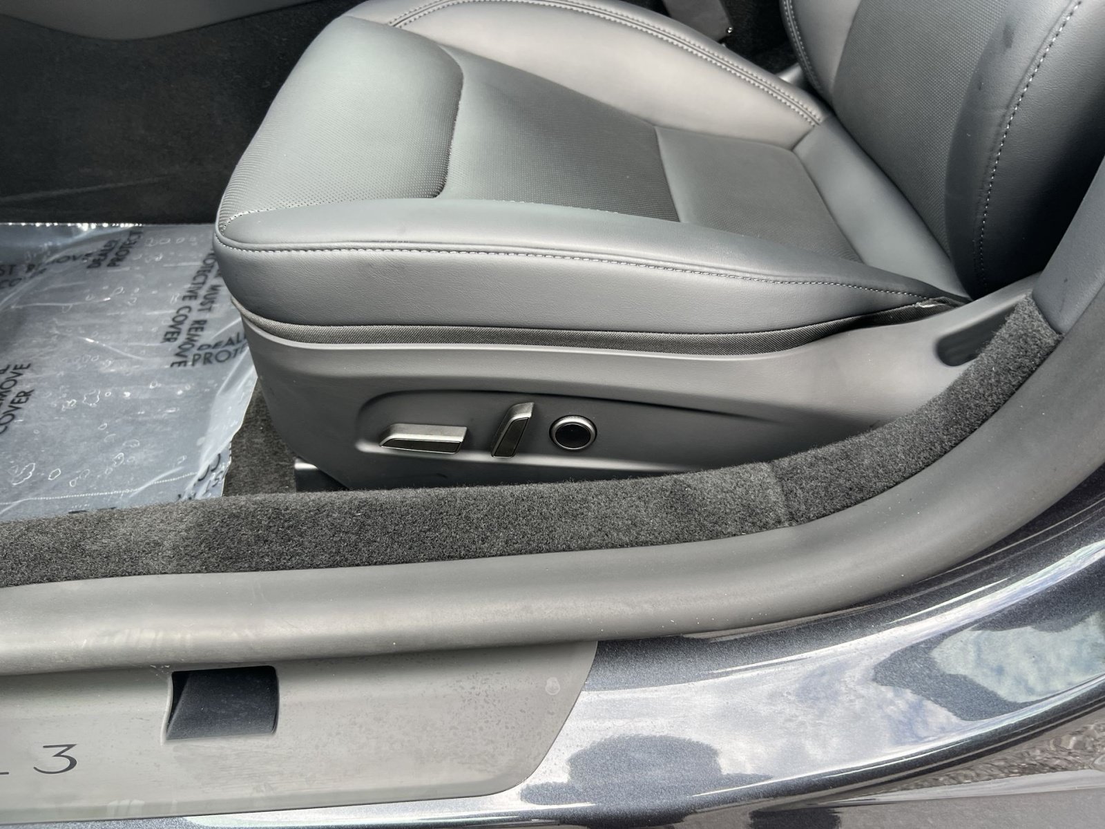 Used 2025 Tesla Model 3 Long Range RWD image 14