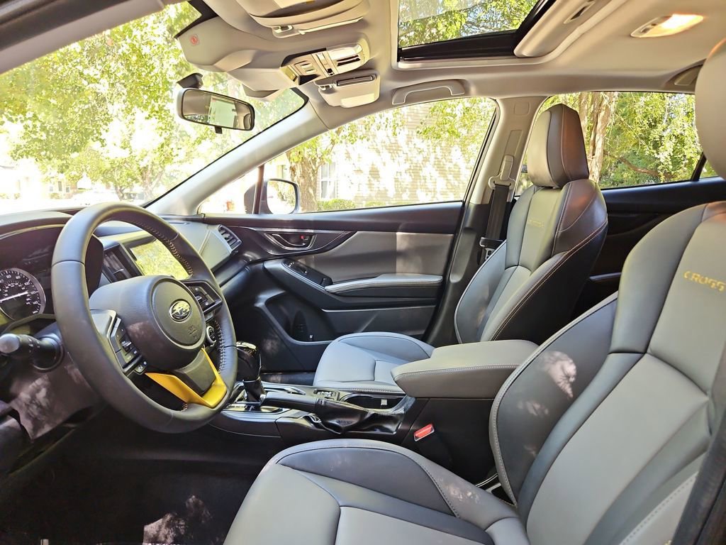 Used 2022 Subaru Crosstrek 2.5i Sport w/ Moonroof Package image 24