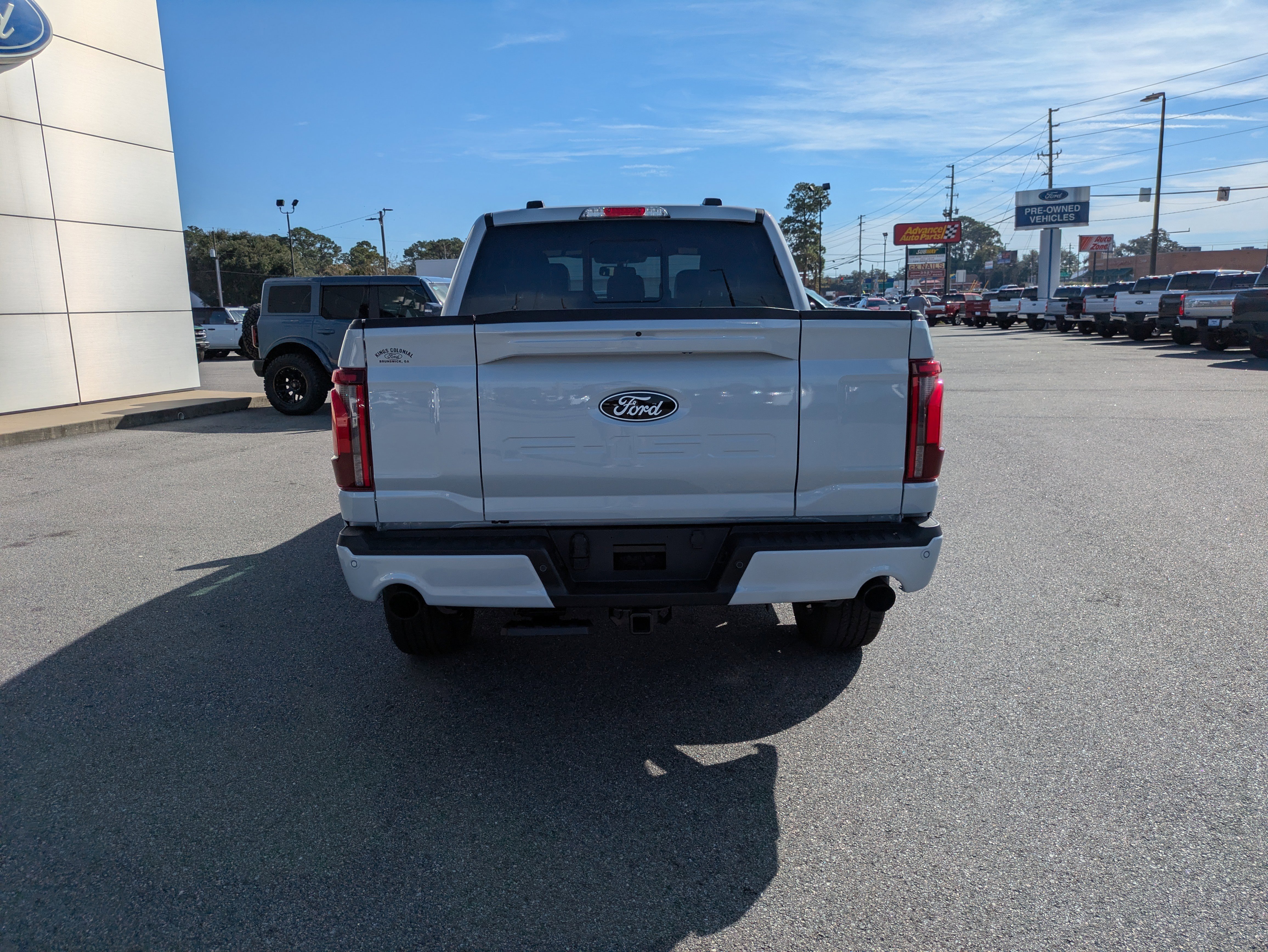 New 2025 Ford F150 Lariat w/ Equipment Group 501A Mid image 4