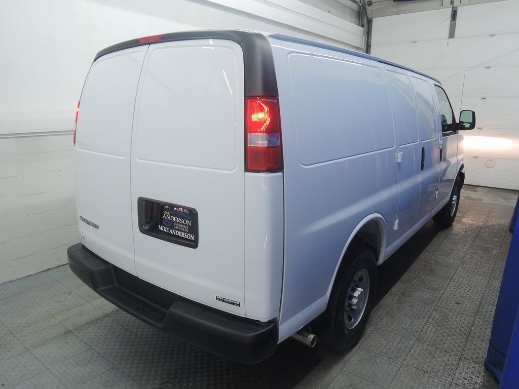 New 2026 Chevrolet Express 2500 w/ Driver Convenience Package image 9