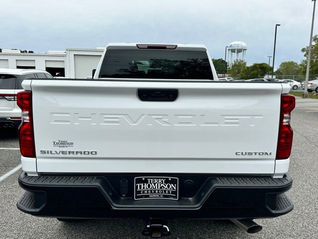 Used 2026 Chevrolet Silverado 2500 Custom w/ Custom Convenience Package image 3
