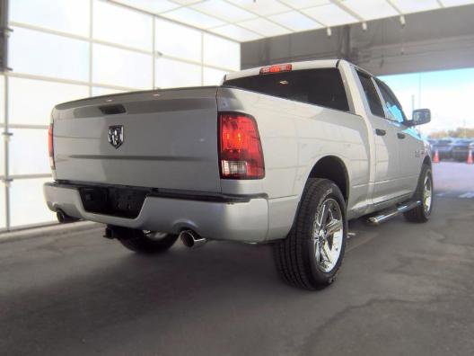 Used 2013 RAM 1500 Express RWD image 4