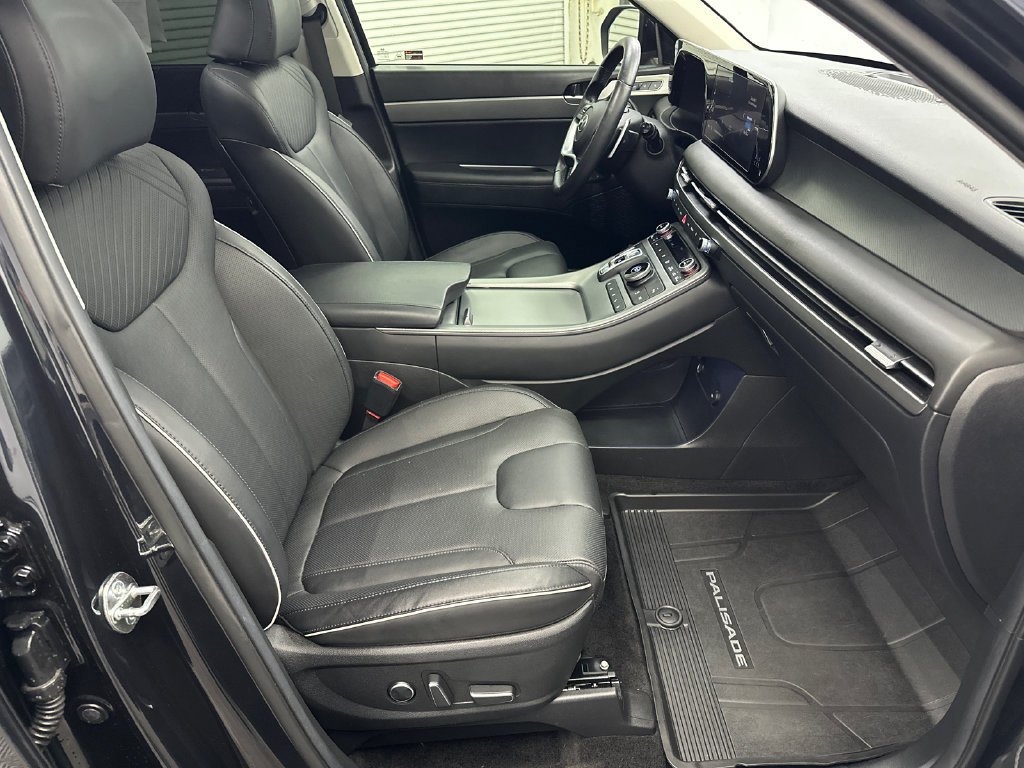 Certified 2024 Hyundai Palisade SEL w/ Premium Package FWD image 15