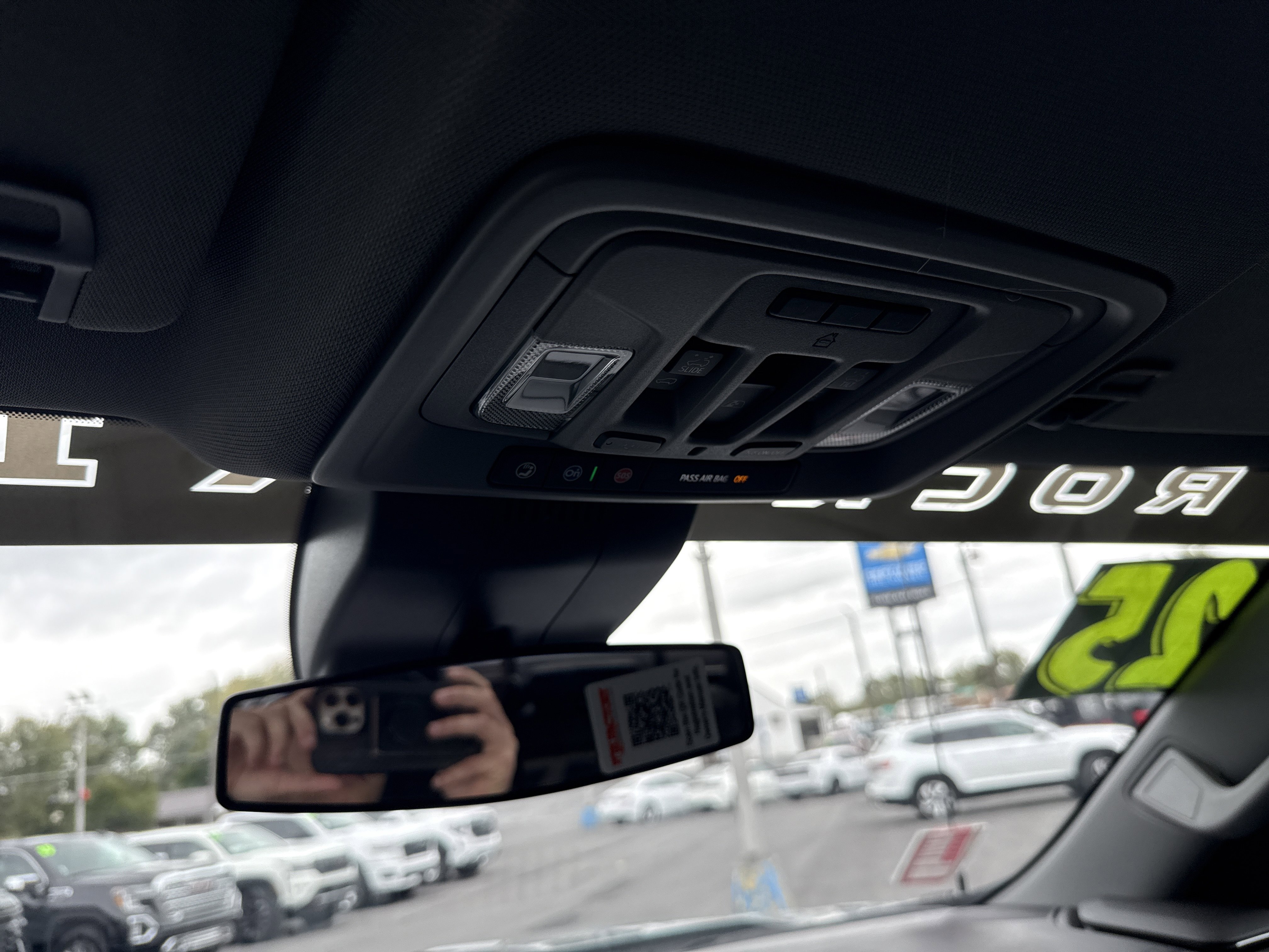 New 2025 Chevrolet Silverado 1500 RST image 32