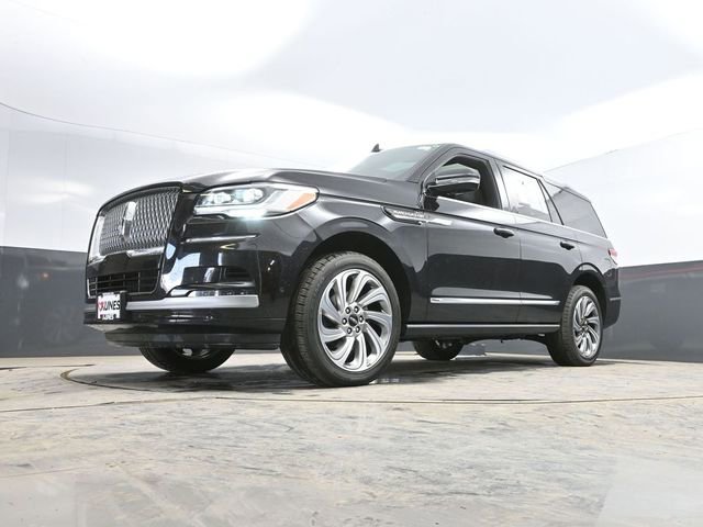 Used 2024 Lincoln Navigator Reserve image 52