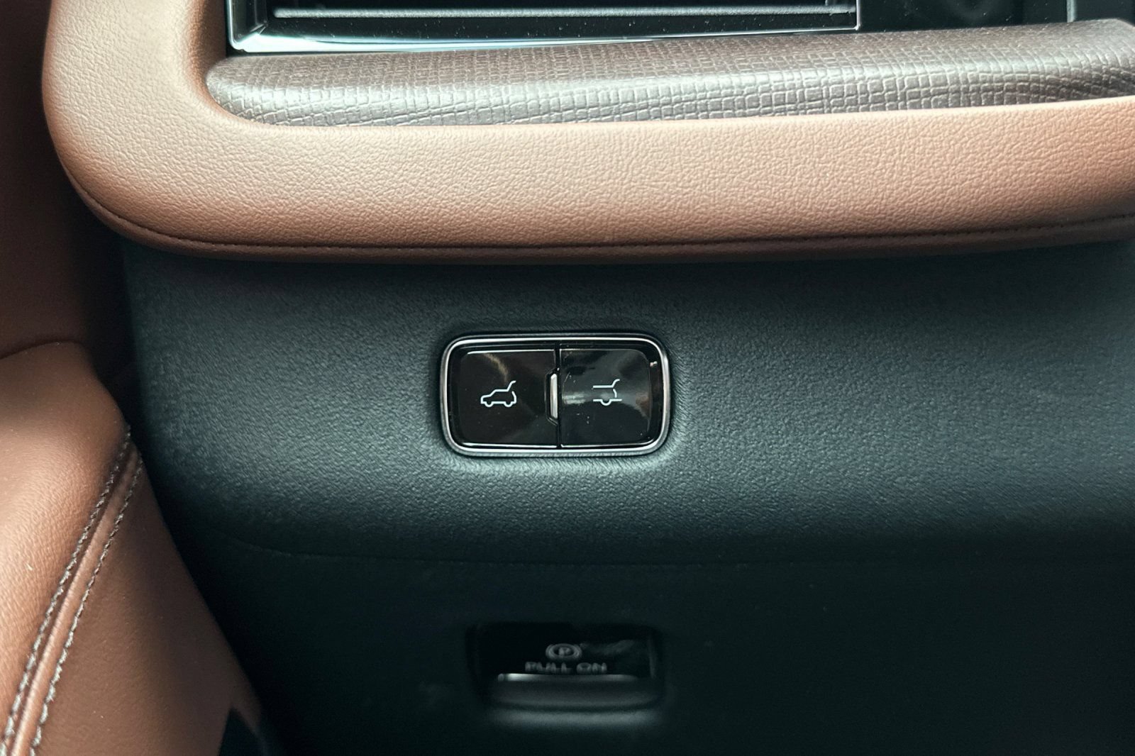 New 2026 Lincoln Navigator Reserve AWD/4WD image 28