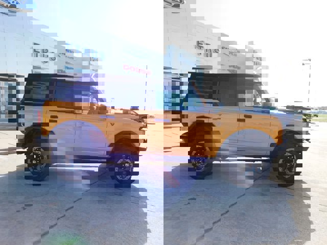 Used 2021 Ford Bronco Badlands image 7