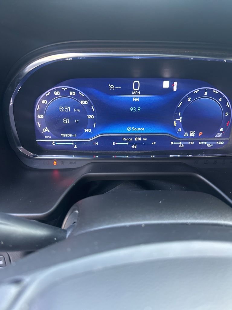 Used 2022 Chevrolet Tahoe LT w/ Luxury Package image 12