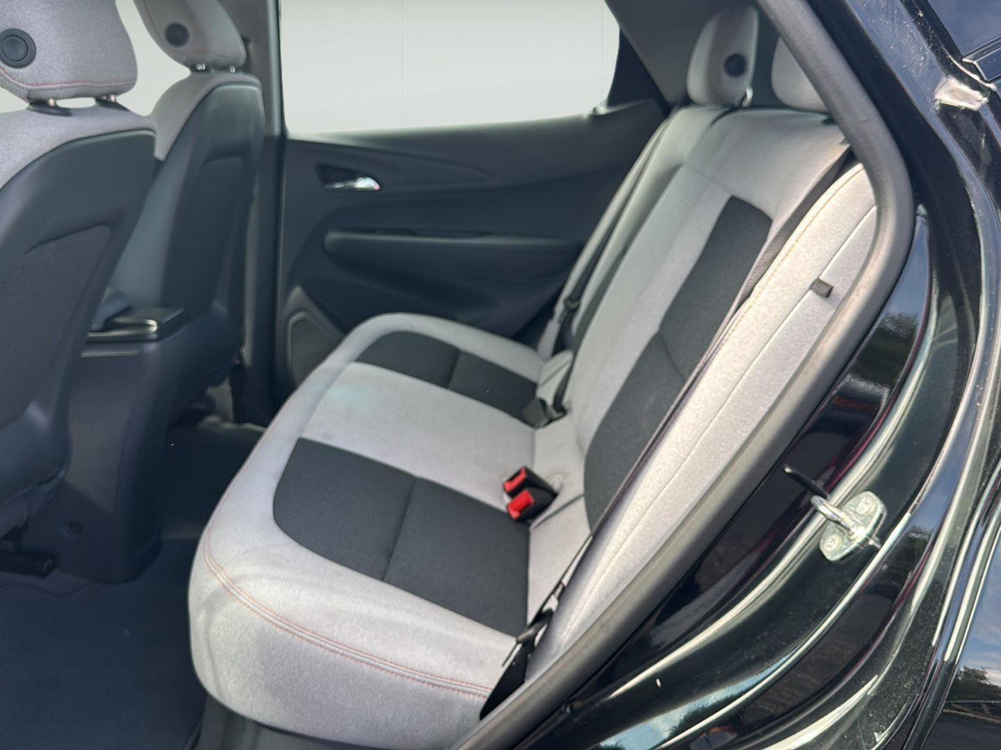 Used 2020 Chevrolet Bolt LT image 14