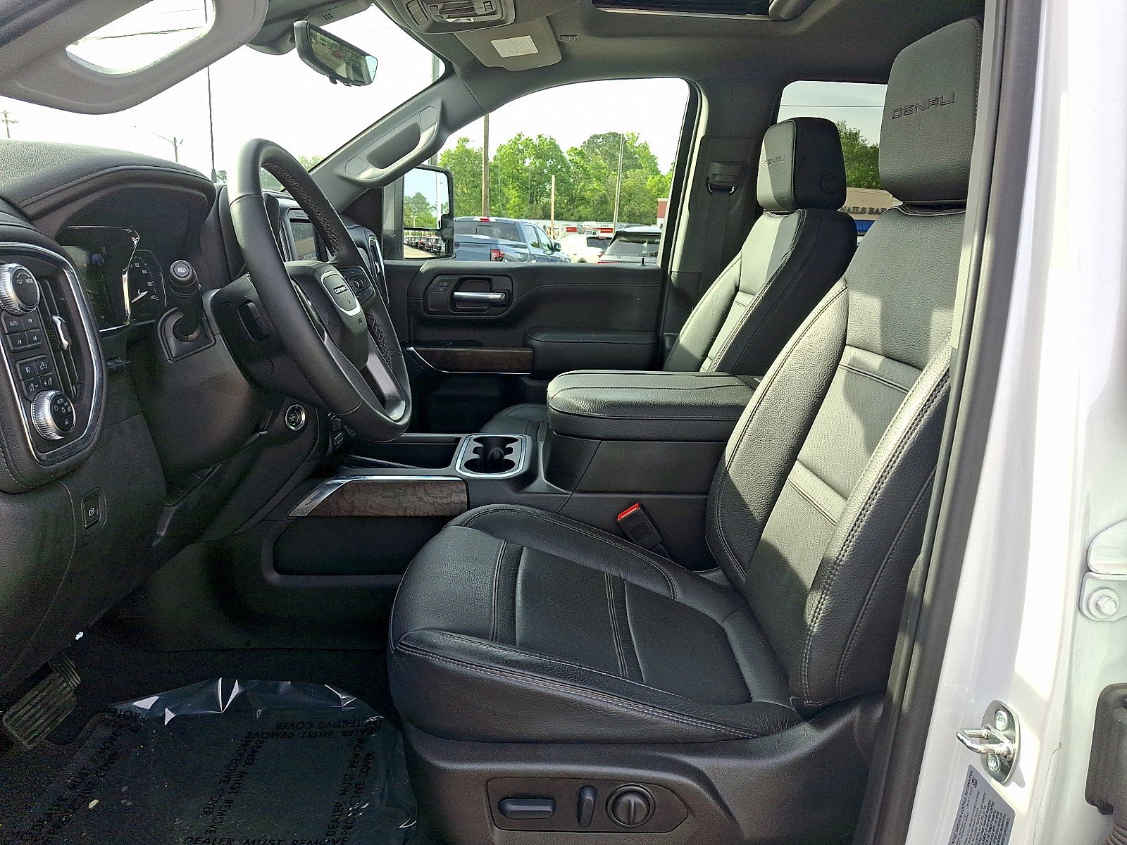 Used 2023 GMC Sierra 2500 Denali w/ Denali Ultimate Package AWD/4WD image 12