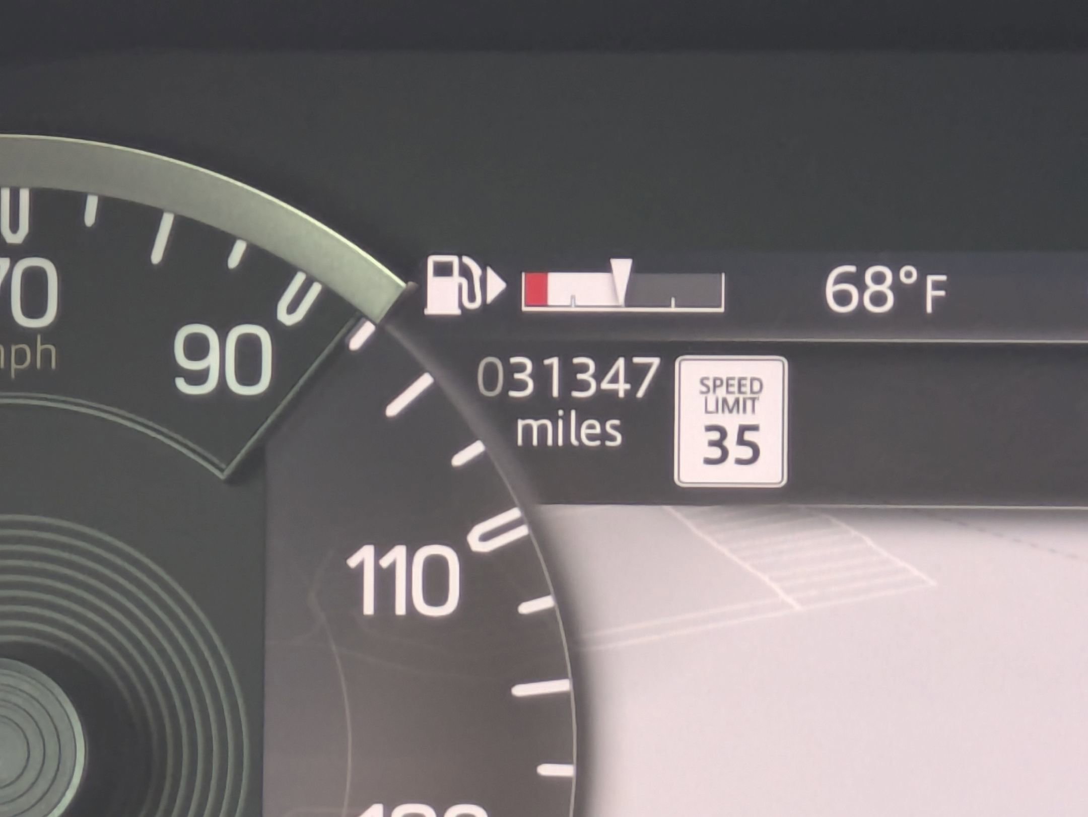 Certified 2023 Land Rover Defender 130 X-Dynamic SE image 11