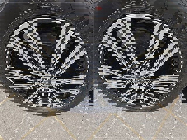 New 2025 Lexus LX 600 4WD w/ Luxury Package image 7