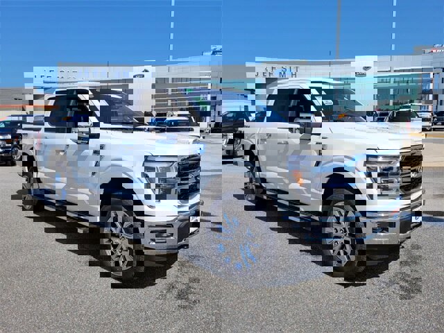 New 2025 Ford F150 Lariat w/ Equipment Group 501A Mid