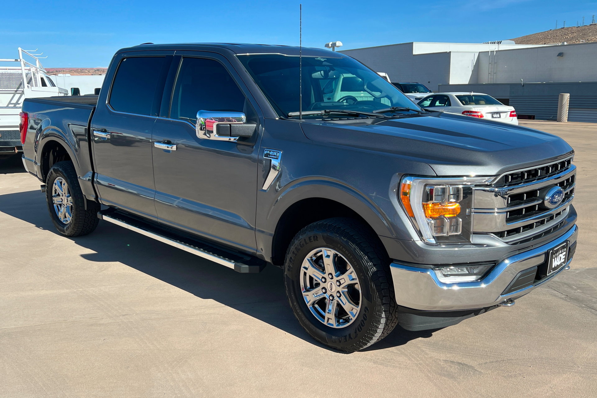 Used 2023 Ford F150 Lariat w/ FX4 Off-Road Package image 8