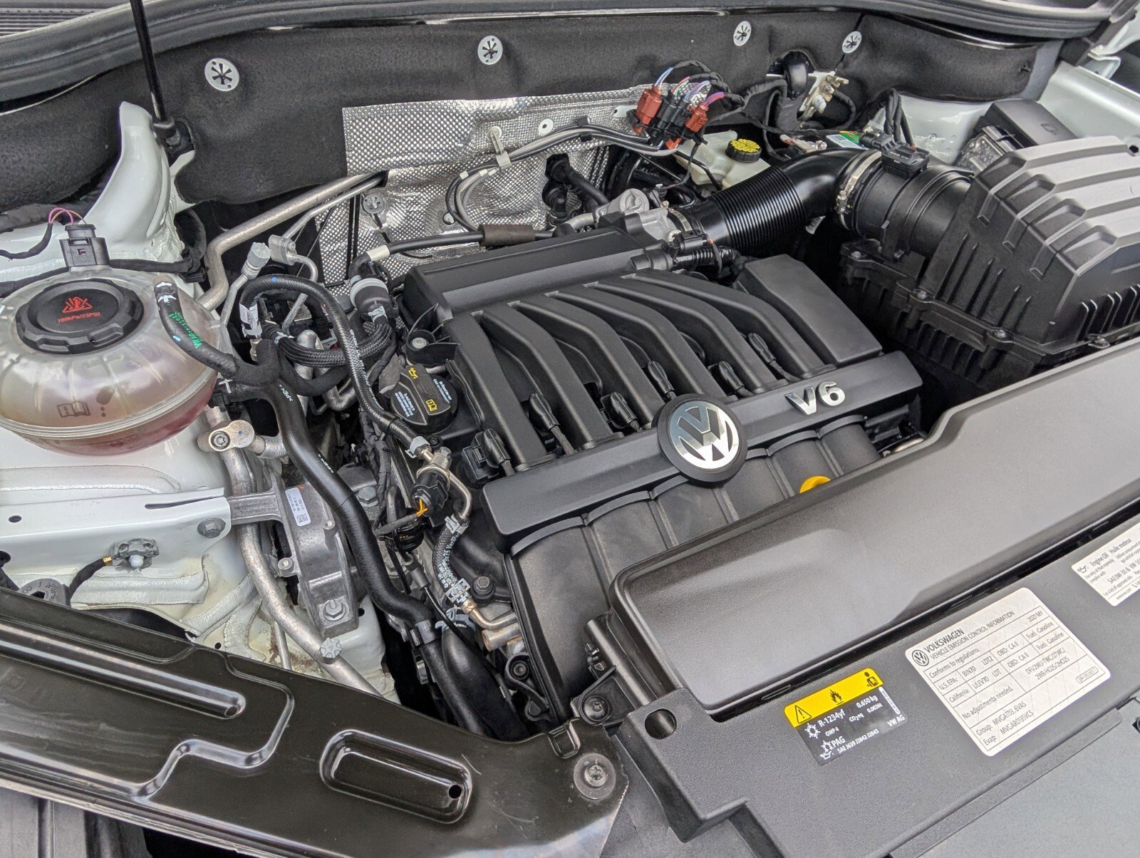 Used 2021 Volkswagen Atlas SE w/ Panoramic Sunroof Package image 18