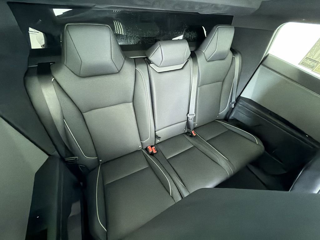 Used 2025 Tesla Cybertruck AWD Crew Cab image 27