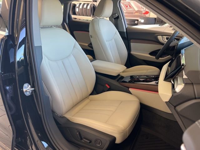 New 2025 Audi A5 2.0T Premium image 32