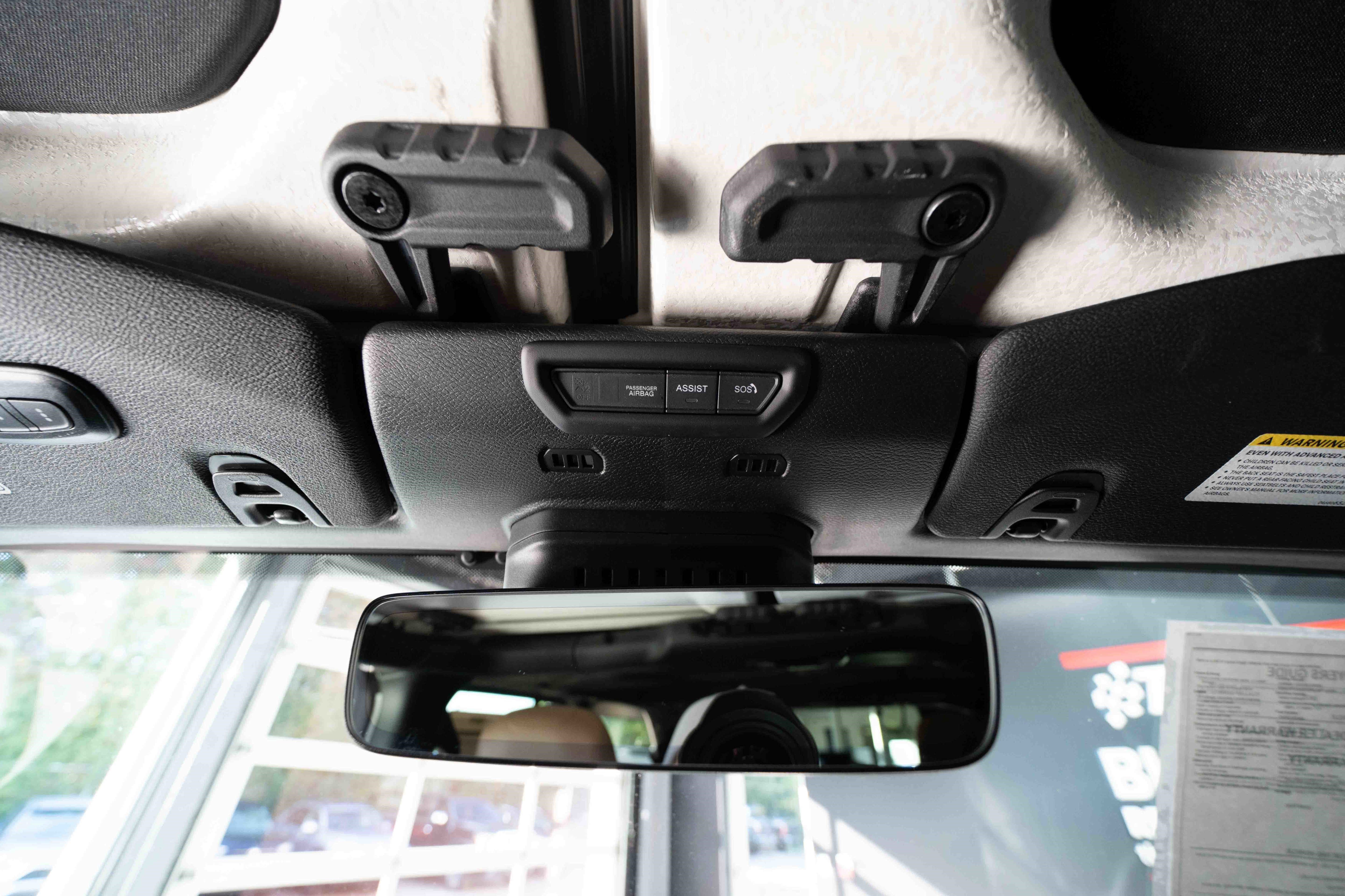 Used 2022 Jeep Wrangler Unlimited Rubicon w/ Xtreme Recon 35" Tire Package image 18