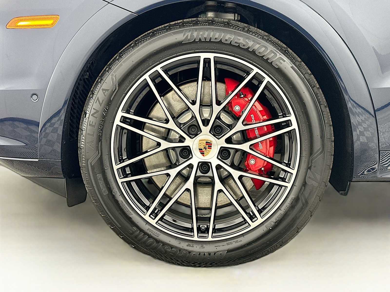 New 2026 Porsche Cayenne S image 32