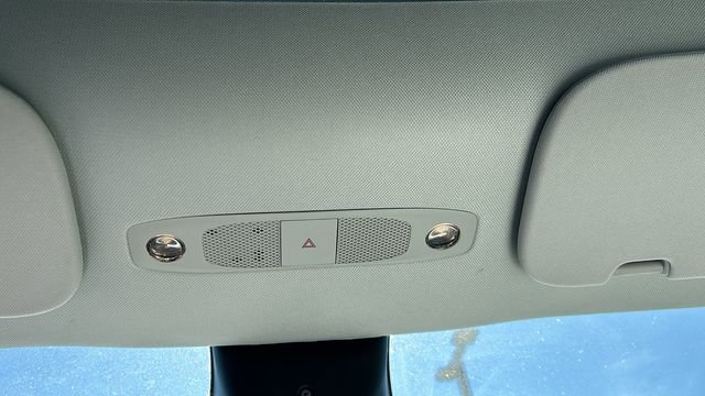 Used 2022 Tesla Model Y Performance image 22