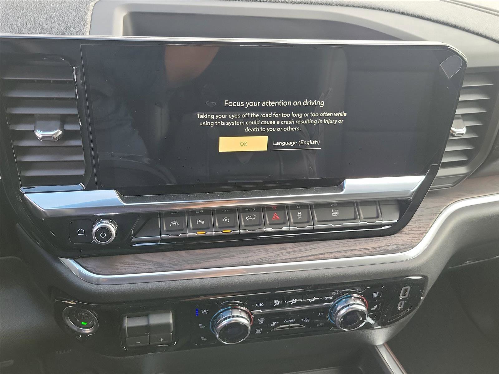 New 2026 GMC Sierra 1500 SLT w/ SLT Premium Package AWD/4WD image 28