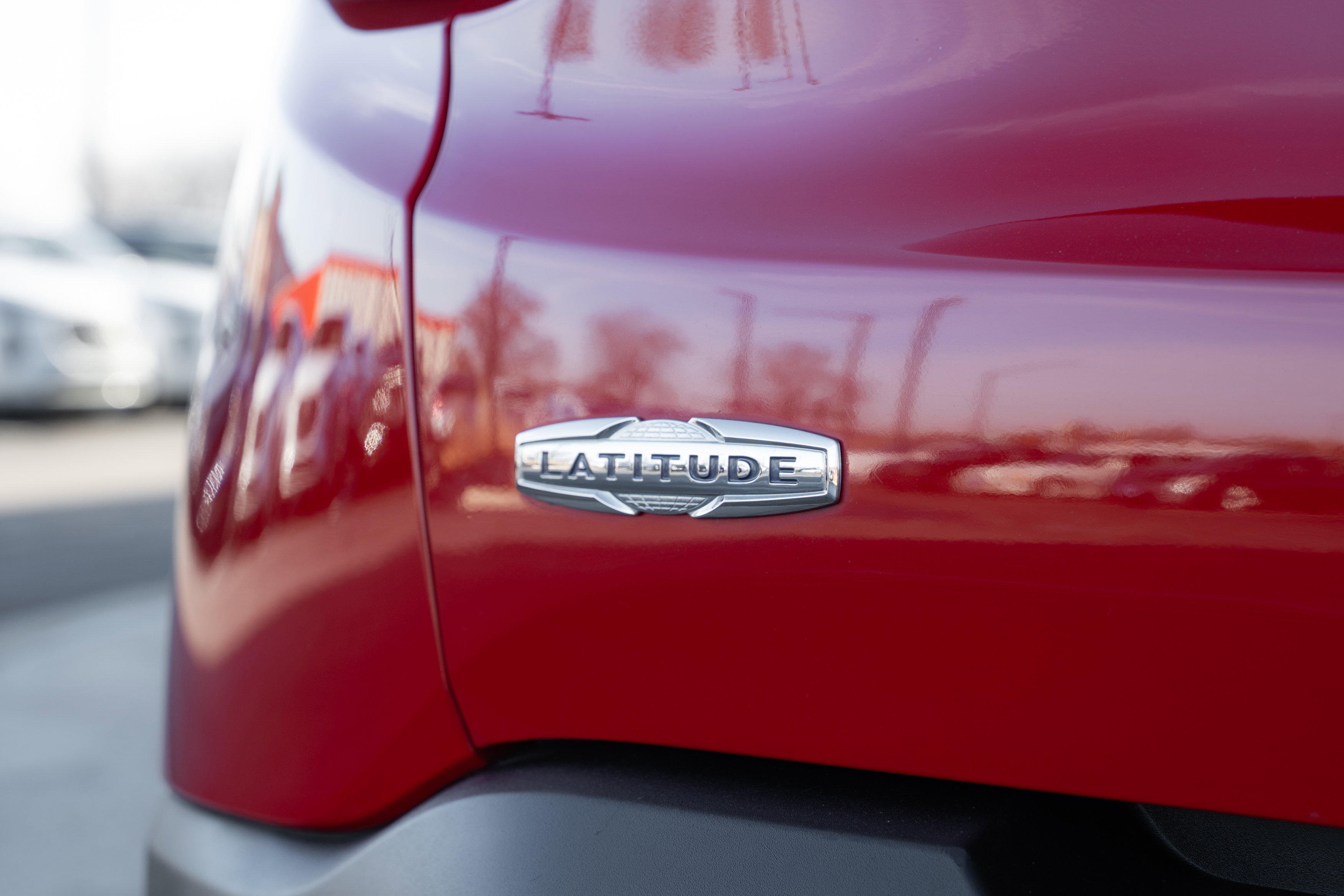 Used 2016 Jeep Renegade Latitude w/ Safety & Security Group image 27