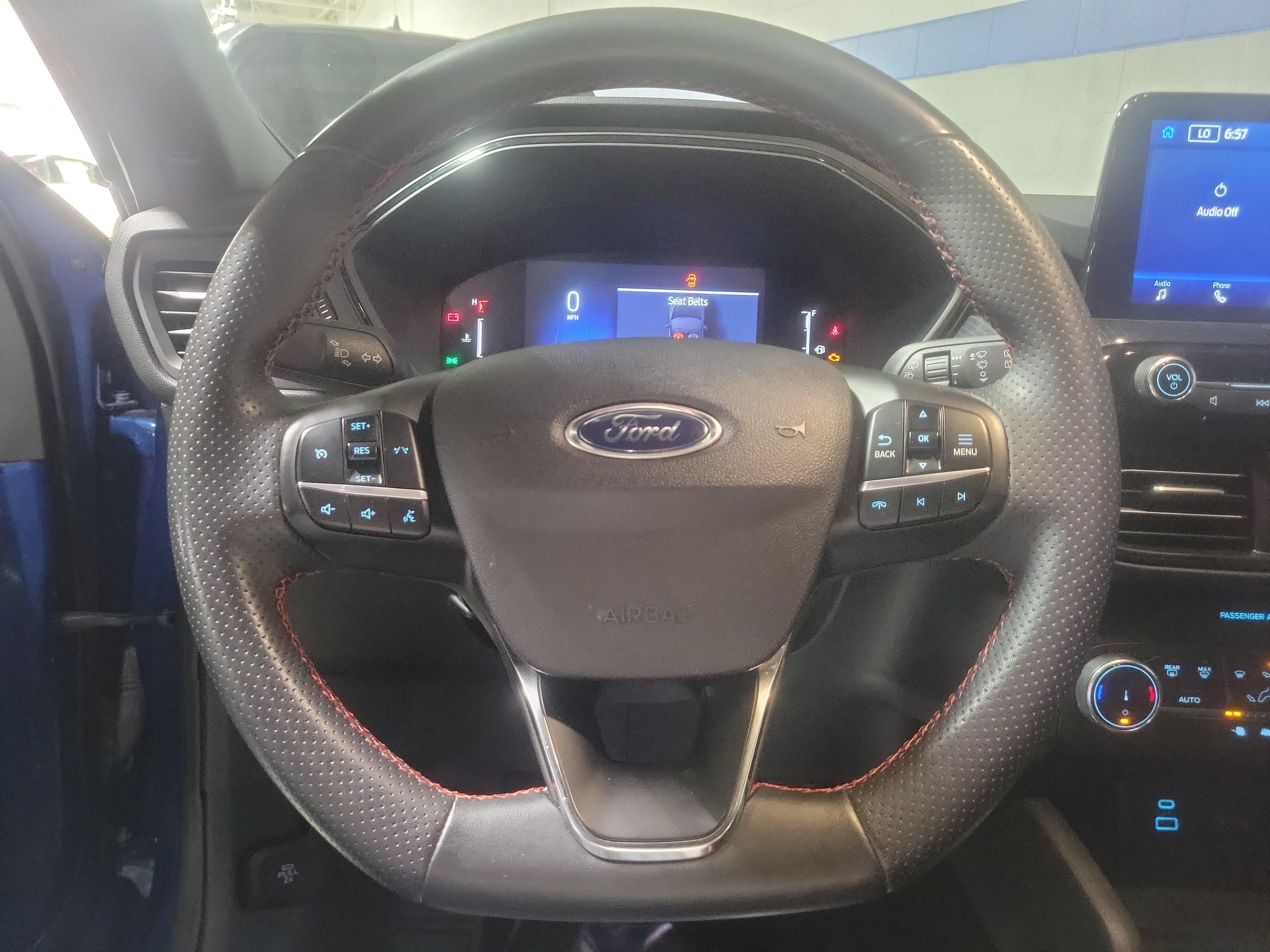 Used 2023 Ford Escape ST-Line FWD image 22