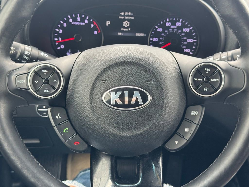 Used 2017 Kia Soul + FWD image 18