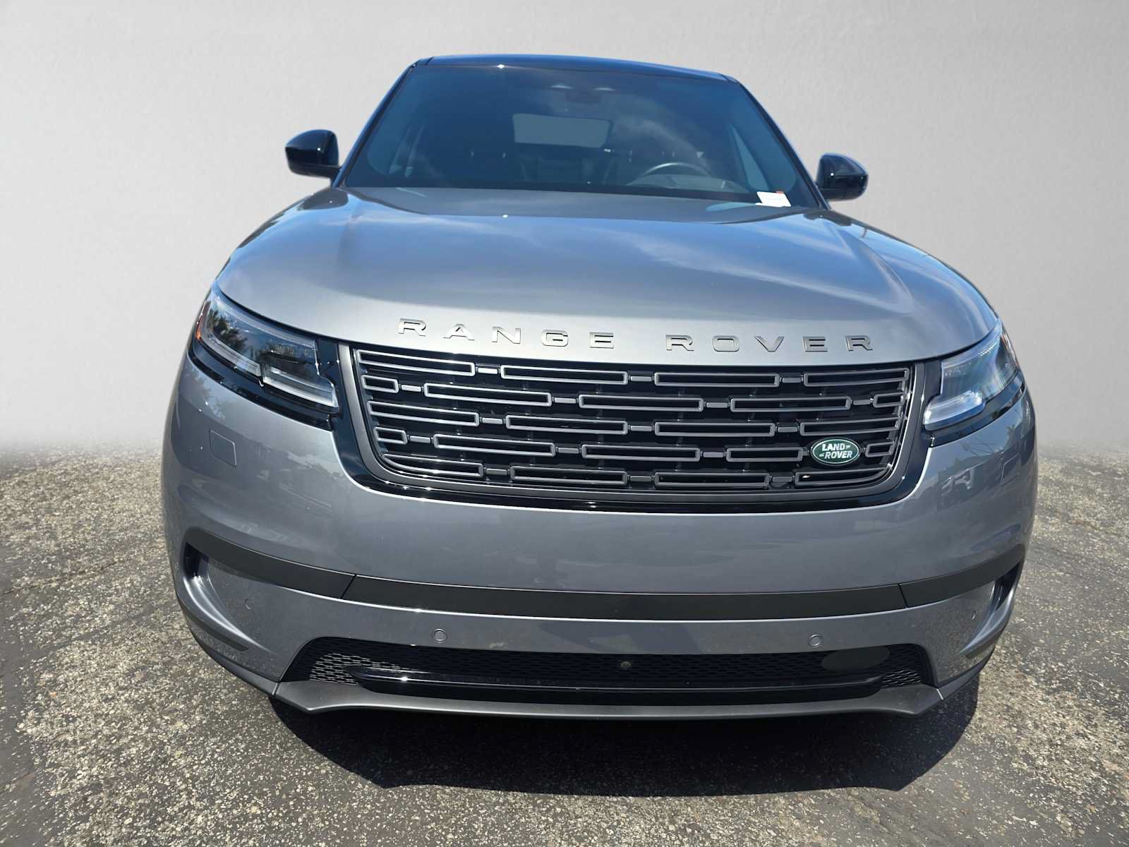 Used 2026 Land Rover Range Rover Velar S AWD/4WD image 8