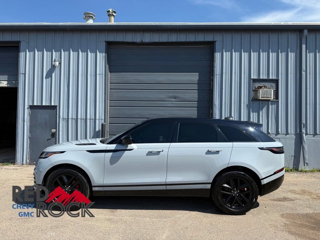 Used 2024 Land Rover Range Rover Velar Dynamic SE AWD/4WD image 4