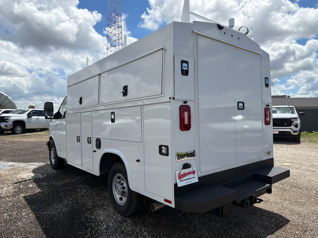 New 2025 Chevrolet Express 3500 w/ Power Convenience Package RWD image 8