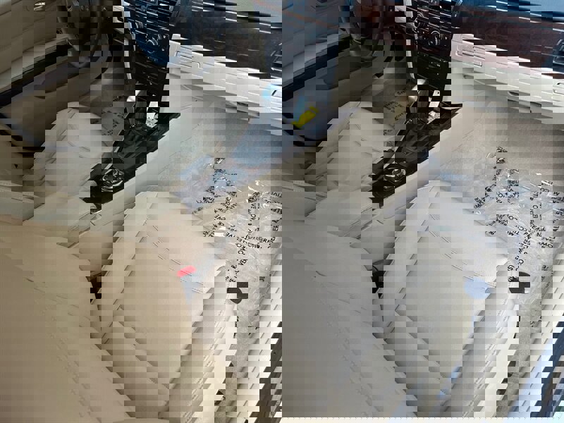 Used 2011 BMW 328i xDrive Sedan image 19