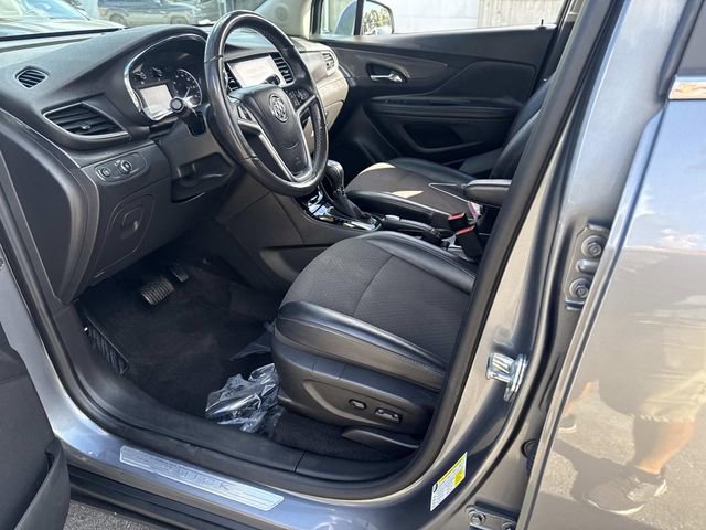 Used 2020 Buick Encore Preferred image 20